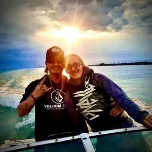 Meet your Posher, Dee